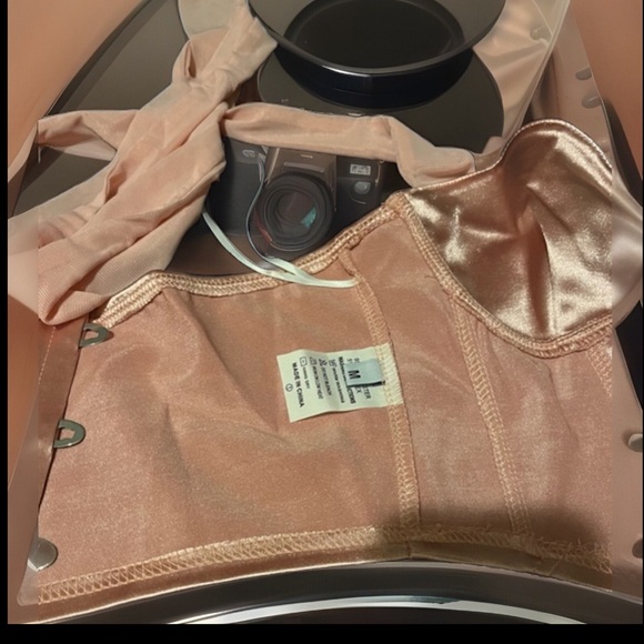 Sexy Black Magnetic Hook & Eye Design Asymmetrical Bustier Corset Crop Camisole - Picture 16 of 17